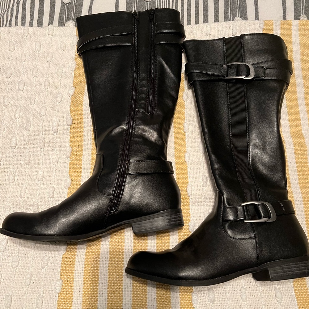Lifestride black boots. Size 8